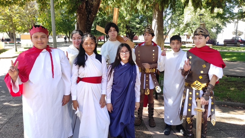 Vía Crucis en espacio abierto